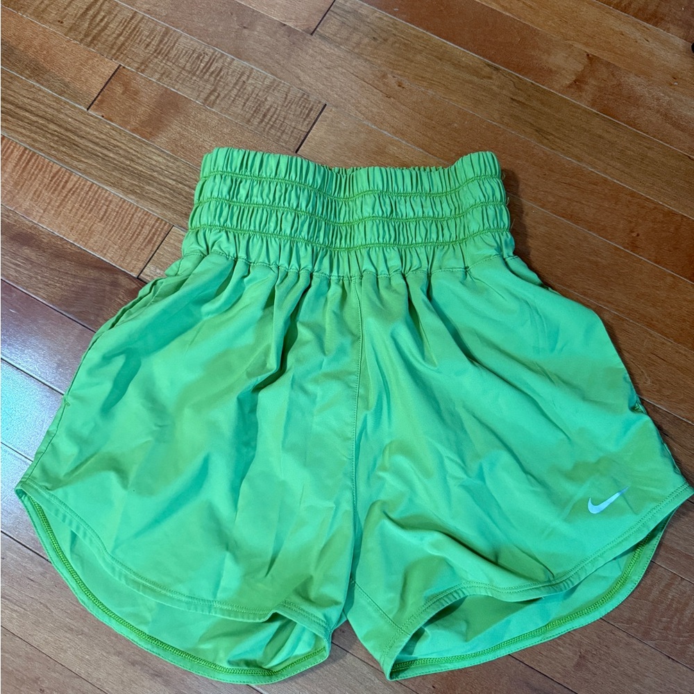Women's Dri-FIT Ultra High-Waisted 3" Brief-Lined Shorts